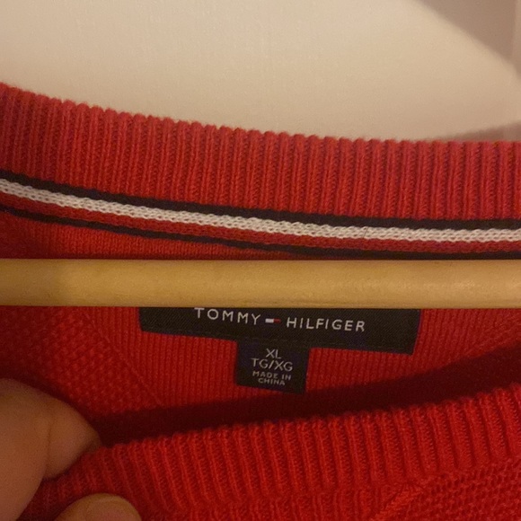 Pre owned color red 100% cotton - Picture 2 of 6